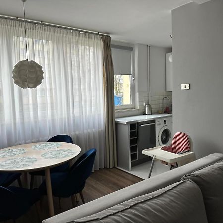 Apartament Mały Kwadrat Tychy Zewnętrze zdjęcie