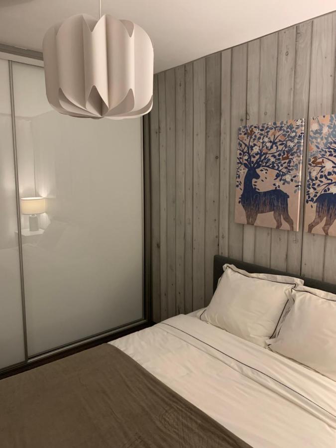 Apartament Mały Kwadrat Tychy Zewnętrze zdjęcie